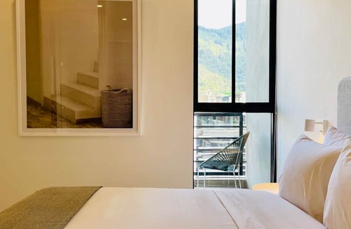 Chico Norte Apartment | w Amazing 1BR With Balcony in Chico
