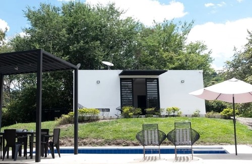 Apulo Hotel | HIKIA TOCAIMA