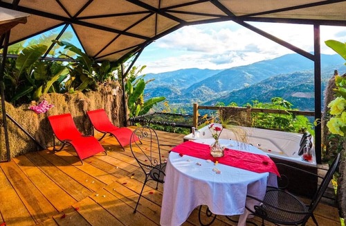 San Jose de Isnos Hotel | Mirador del Magdalena Hotel y Glamping