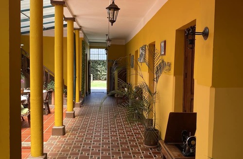 Sopo Hotel | Hotel Villa Mercedes Colonial