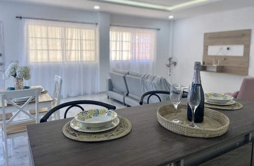 Santa Cruz de Mompox House | Casa Tranquila de Estilo Francés