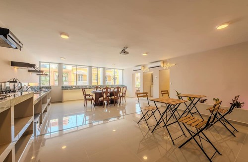 Cartagena Walled City Hotel | Hostel Dorado Plaza Getsemaní