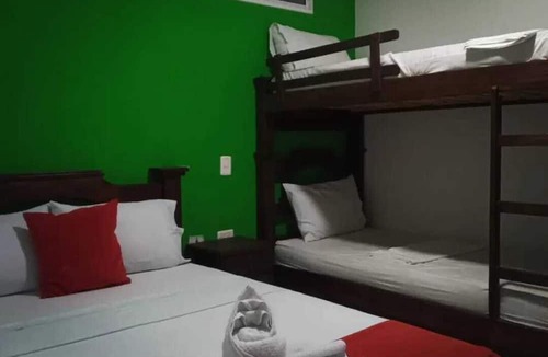 Pinchote Hotel | HOTEL LA ISLA