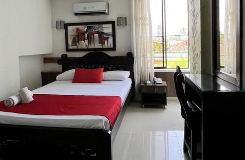 La Virginia Hotel | HOTEL NOGAL PLAZA