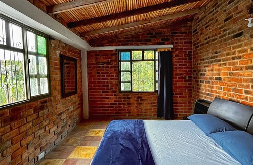 El Cerrito Bed & Breakfast | Piedechinche El Cerrito Ventanas Parapente Premium