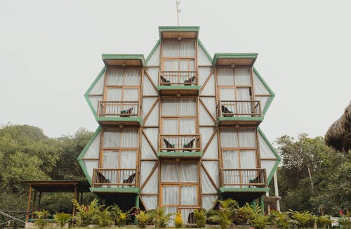 Nevamar Hotel | Uuttaaka Eco-hotel