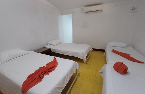 Tierra Bomba Island Hostel | PUNTA ARENA BEACH HOSTEL