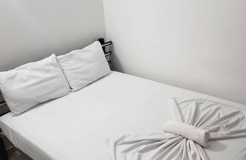 Cali Hostel | Mom's House Floralia
