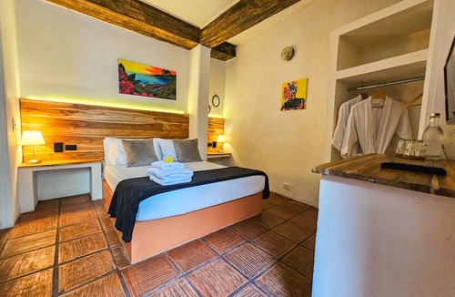 Cartagena Walled City Hotel | Casa Be Getsemani