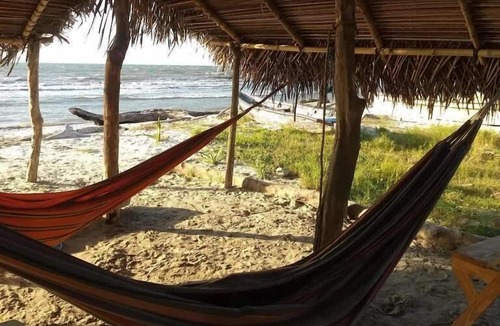 Libertad Hotel | Urantia Beach Hostel & Camping
