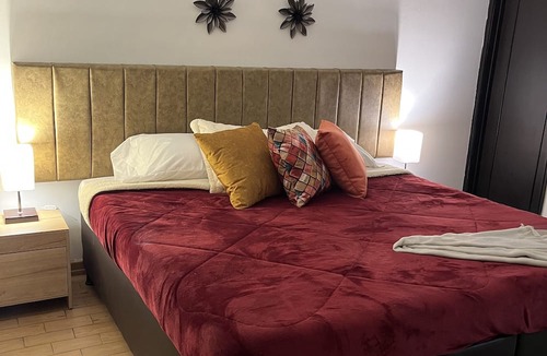 Modelia House | Hostal Sep7imo Arte