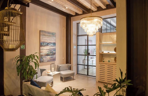 Cartagena Walled City Hotel | Lunala Hotel Boutique