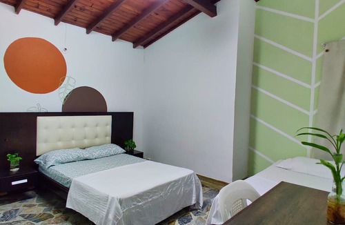 Patio Bonito Hostel | Lady Mom Hostal