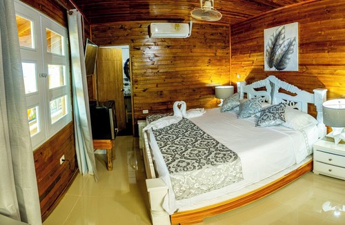 Rosario Islands Hostel | Hotel Isla Lizamar