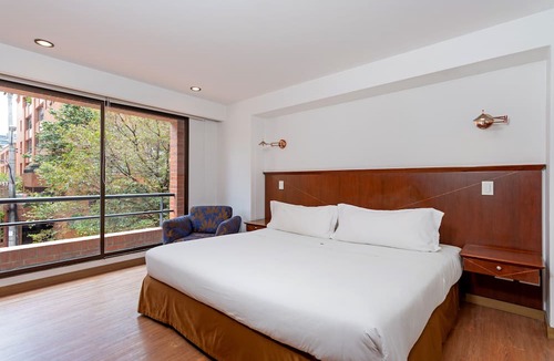 Chico Reservado Hotel | Casa Real 93