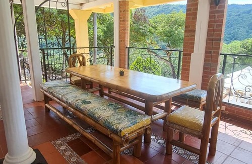 Melgar Hostel | Mirador Villa Mercedes Hostel