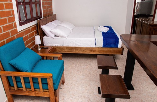 Retiro Apartment | Garcha