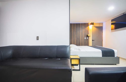 Bello Hotel | Hotel Kalifornia