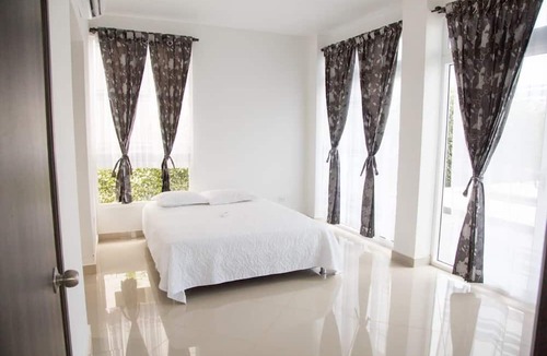 Santa Veronica House | Cabaña de Playa Malibu