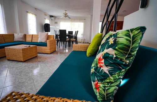 Santa Veronica Cabin | Luxurious Cabin Retreat in Santa Verónica, Colombia