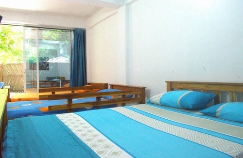 Tierra Bomba Island Hostel | MANGO TREE ISLAND 420
