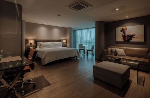 El Poblado Hotel | Binn Hotel