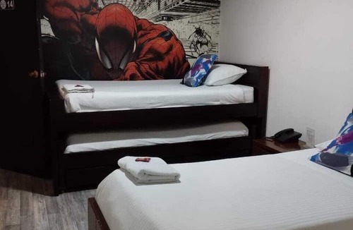 Campin Hotel | Hotel Comic City