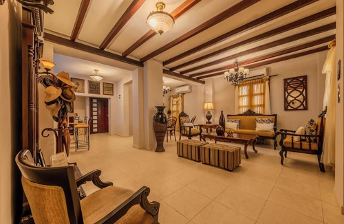 Cartagena Walled City House | Hotel Dorado Plaza Boutique Calle del Arsenal