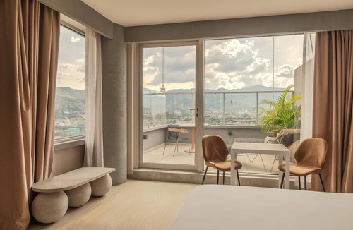 Castropol Hotel | V Grand Hotel, a member of Radisson Individuals
