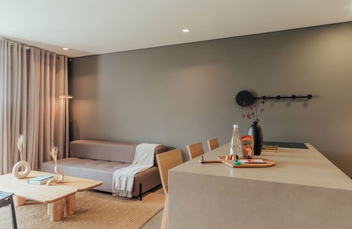 Las Lomas I Apartment | Provenza - Private Balcony & Hot Tub - Pool - Deluxe - Wake 1115