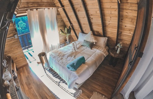 Guatape Cabin | Cardinal Glamping