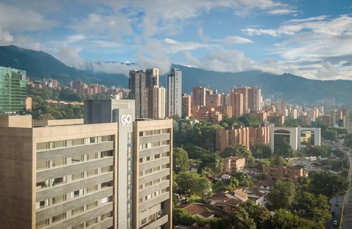 La Aguacatala Apartment | Go Living 1314 · Amazing Loft with kitchenette, AC, co-work and GYM