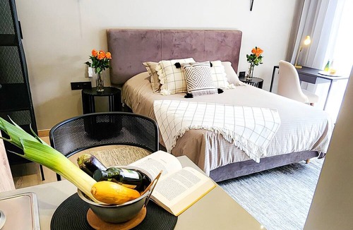 Las Lomas I Apartment | Las Lomas