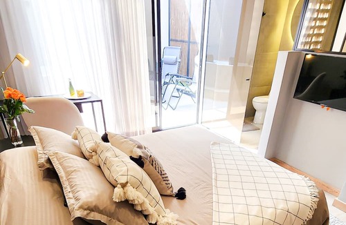 Las Lomas I Apartment | Las Lomas