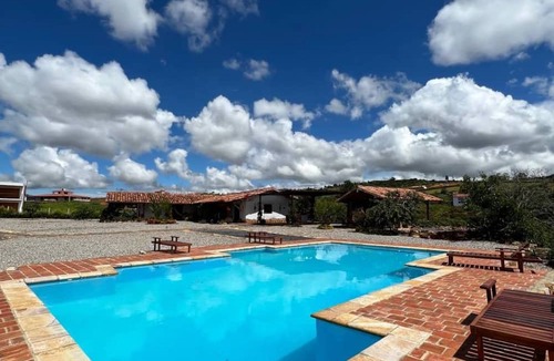 Caucasia House | CASA MORANESI