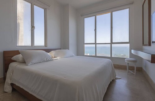 Castillogrande Apartment | Cartagena Apartment: Luxury Colonial Oasis