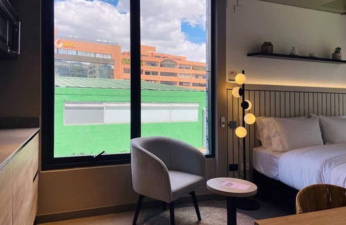 Calle 100 Apartment | w* | Cool Loft in Unique Building in San Patricio