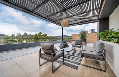 Envigado Apartment | Apartment Olive Country Living by HOUSY HOST