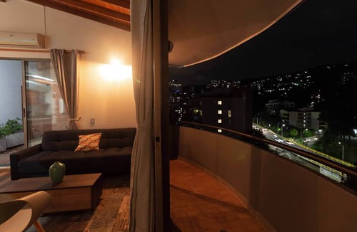 El Tesoro Apartment | Apartment near Provenza in Medellín - PRO903