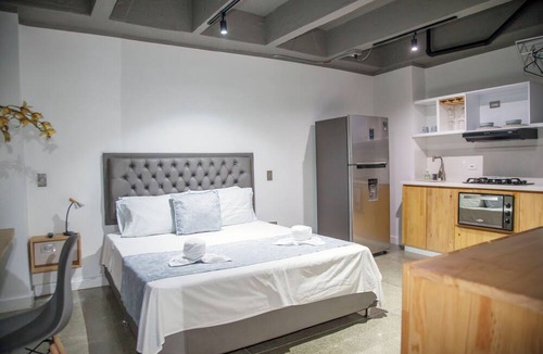 Medellin Apartment | Edificio Helena