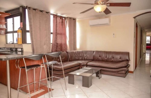 Zona Rosa Apartment | 6 Bedroom combo that connects inside roof deck private and AC