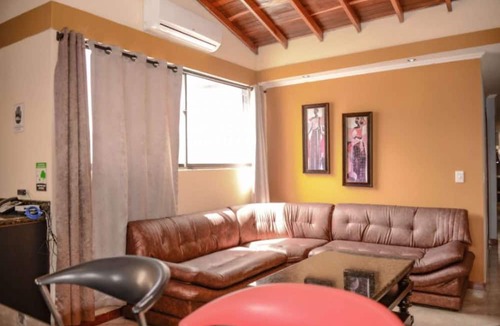 Zona Rosa Apartment | 6 Bedroom combo that connects inside roof deck private and AC