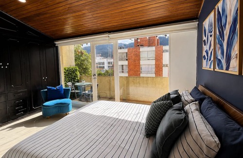 Antiguo Country Apartment | 3 Level Luxe Penthouse 7 Real Beds Mountain Views & Balcony Zona T