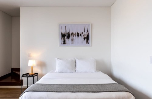 Antiguo Country Apartment | w* | Luxury PH Duplex w/Terrace in Parque Virrey