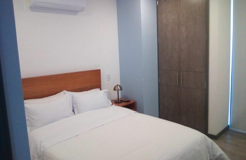 El Poblado Apartment | Charming and Luxury Suite with Panoramic View-2 AC