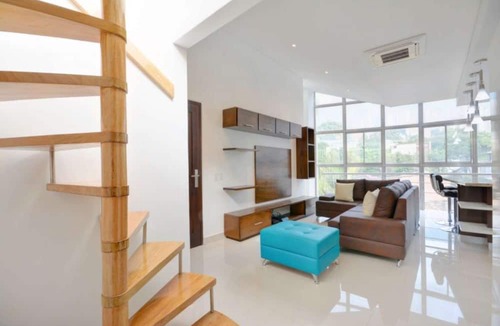 Zona Rosa Apartment | Penthouse Roof Deck inside Lleras 3 Bedroom AC HOT TUB ROOF