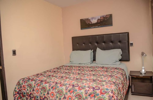 Astorga Apartment | Two Bedroom Chic Apartment close to the Parks Poblado