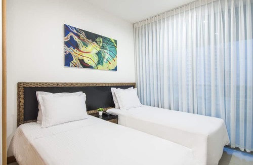 Castillogrande Apartment | Travelers Suites Orange Cartagena