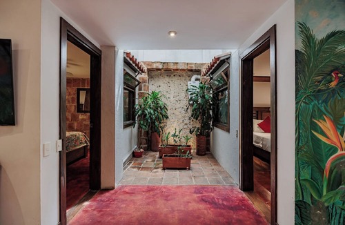 La Florida Apartment | Casa del Reloj EDEN-2 Suites-2 Indoor Patios, Kitchen, Dining Room, Living Room