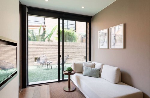 Chico Reservado Apartment | ATTIK SUPERIOR + TERRACE 203